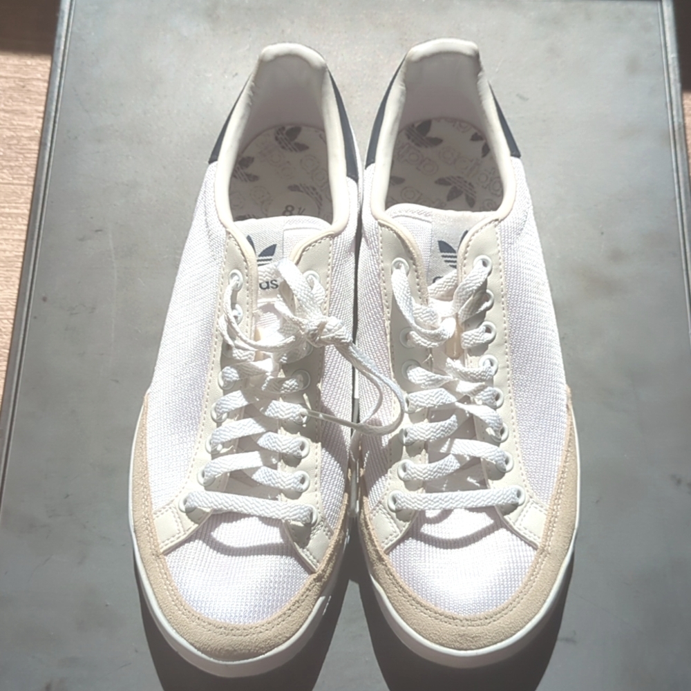 Rod Laver Adidas, 8.5 Mens